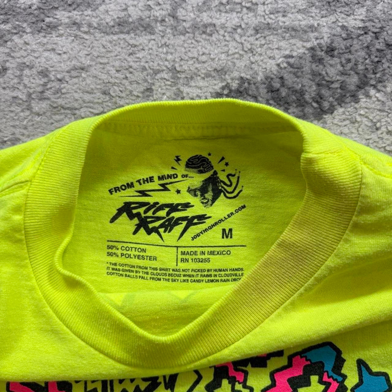 Riff Raff Mens Neon Yellow Burly Boys Short Sleeve T-Shirt Size Medium. — image 4 of 7